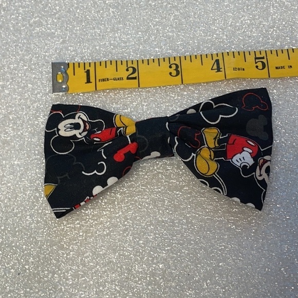 Mickey Mouse Bowtie - Picture 4 of 8